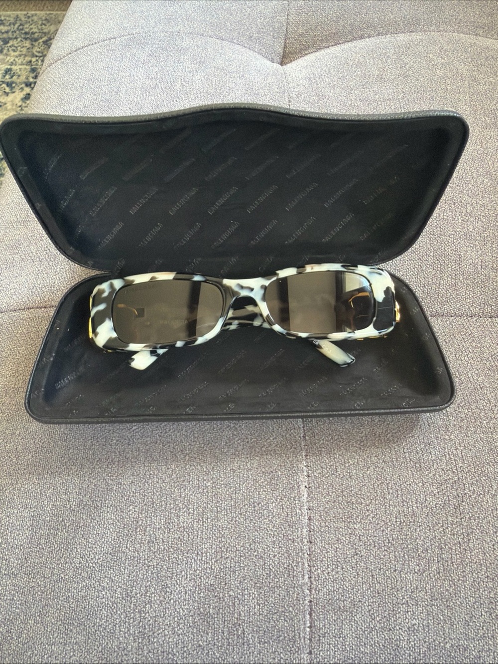 Balenciaga Black and White Tortoiseshell Rectangular Sunglasses with Dark Lenses